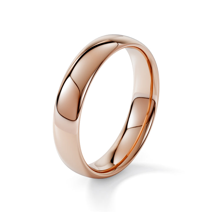 Luxe Court Wedding Ring